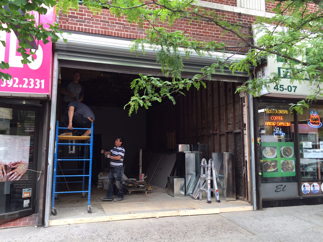 Queens Blvd Restaurant Expands, Takes Over Space Next Door - Sunnyside Post