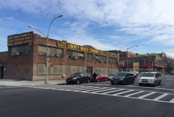 38-01 Queens Blvd (Sunnysidepost)