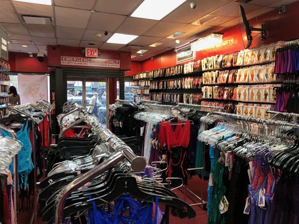 Lingerie Store Selling Adult Toys Opens On Queens Boulevard